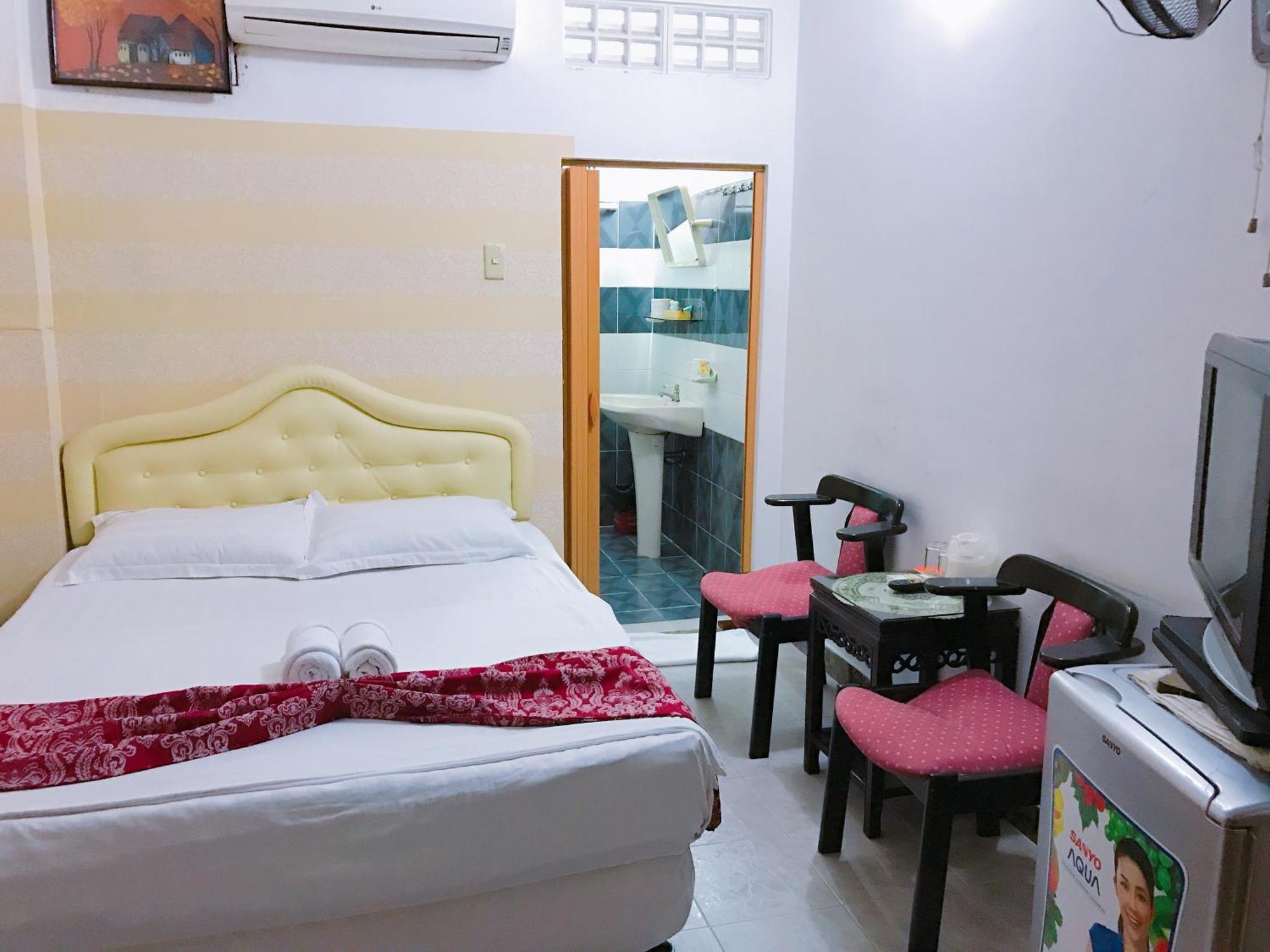 Thinh Vuong Hotel Хошимин Экстерьер фото